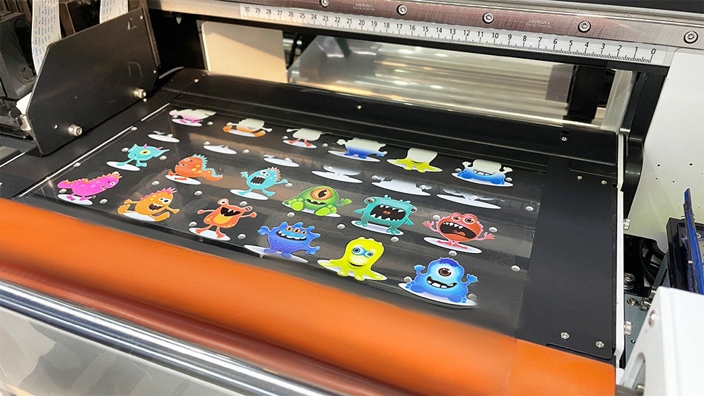 Impresora DTF A3 UV con laminador para rodar todo en uno Impresora DTF A3 UV para pegatinas