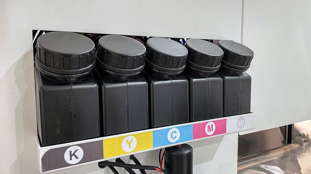 Impresora DTF A3 UV con laminador para rodar todo en uno Impresora DTF A3 UV para pegatinas